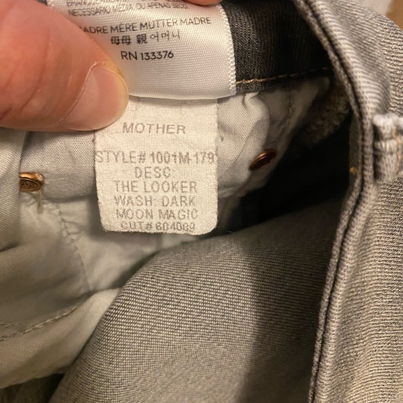 Mother The Looker in Dark Moon Magic - Picture 5 of 7